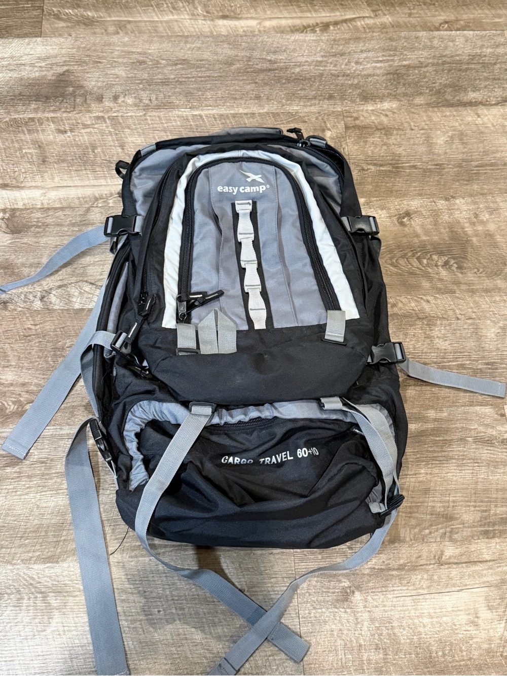 Easy Camp Cargo Travel 60+10 Backpack black and grey